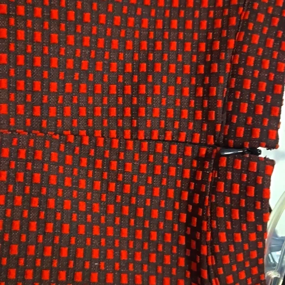 New York & Company matching skirt set - Picture 5 of 6